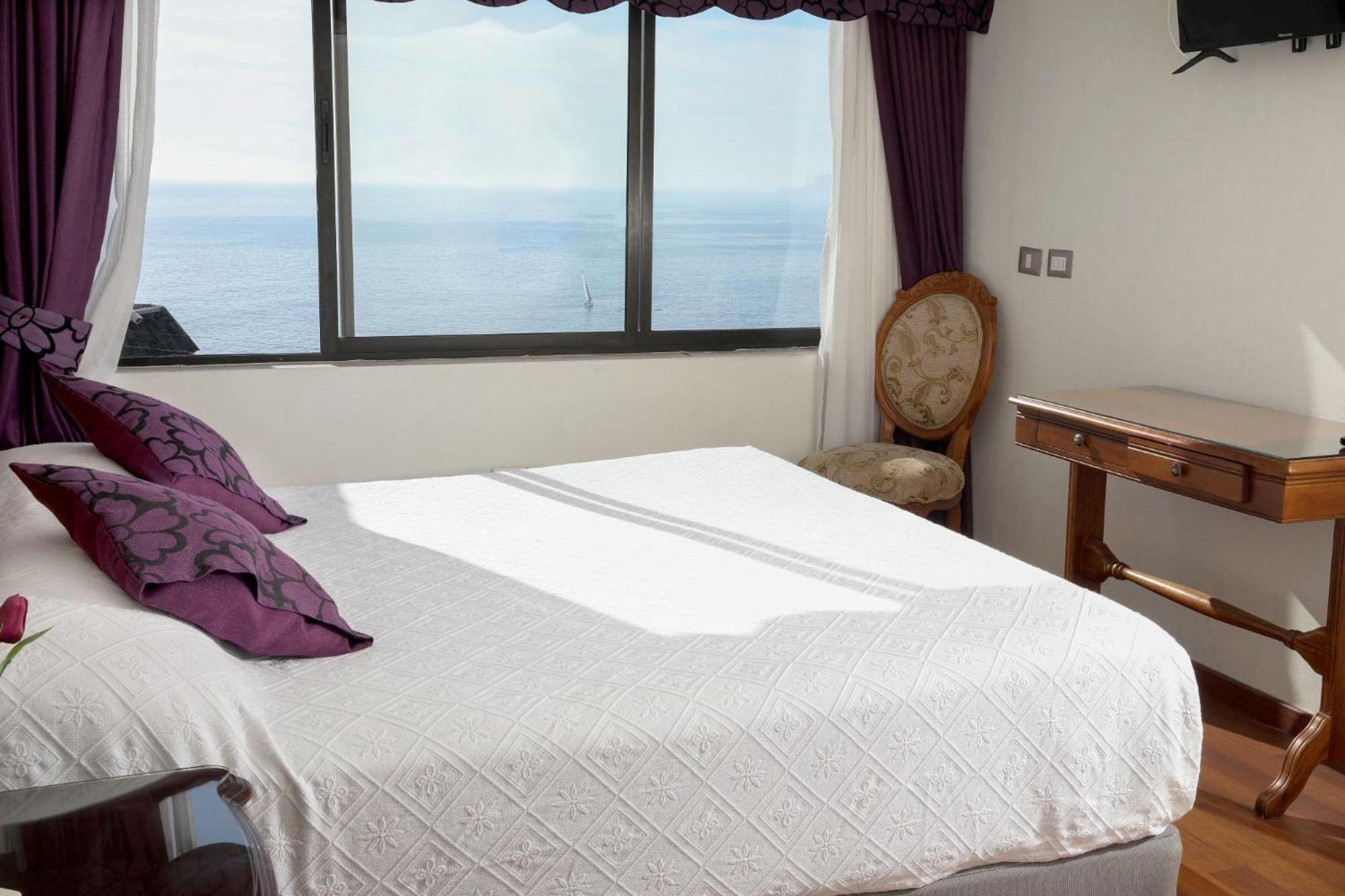 Hotel Vista Velero Виня дел Мар Екстериор снимка
